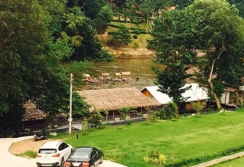 Hotelli Binlha Raft Resort