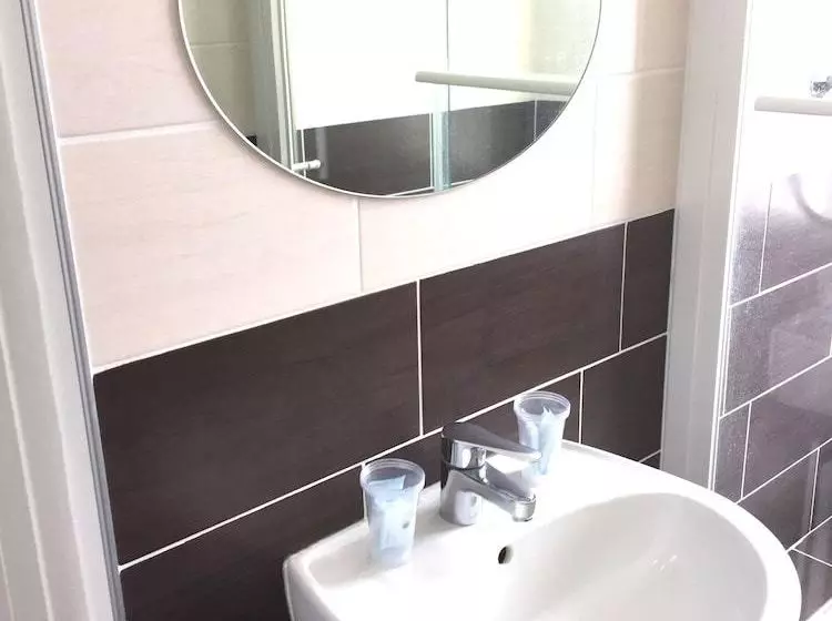 ホテル Brasserie Tabac De La Gare