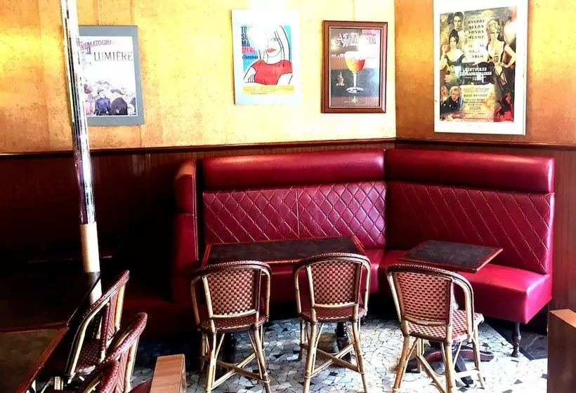 ホテル Brasserie Tabac De La Gare