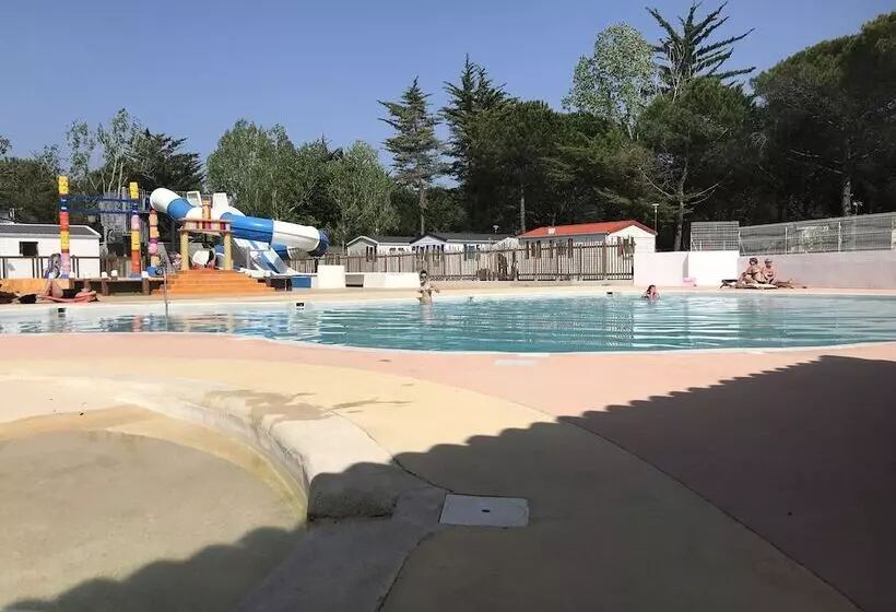 ホテル Maïana Resort