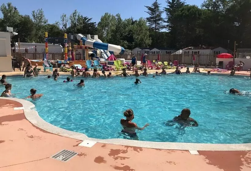 ホテル Maïana Resort