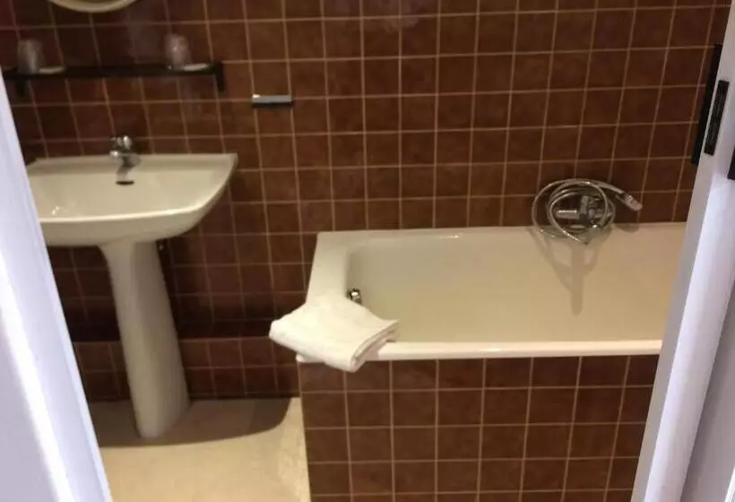 Hotelli Hôtel De La Poste