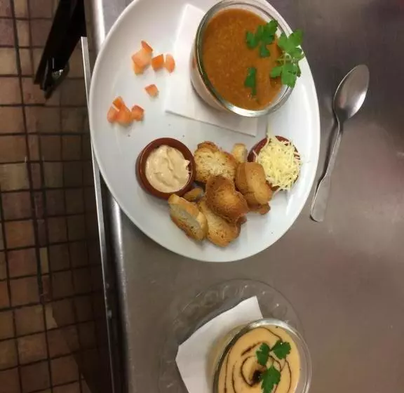 Hotelli Hôtel De La Poste