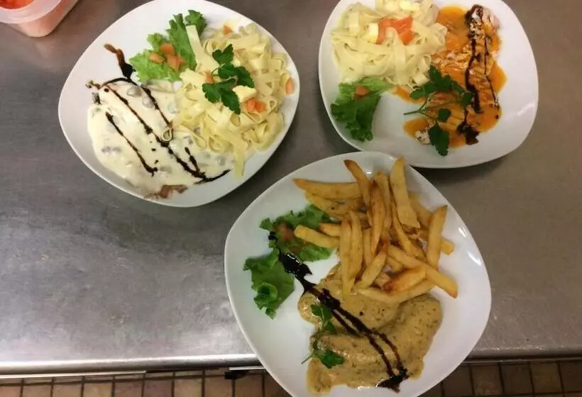 Hotelli Hôtel De La Poste