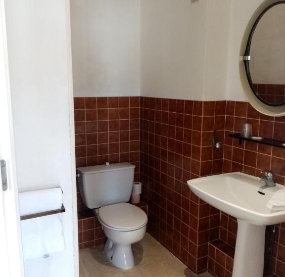 Отель Hôtel De La Poste