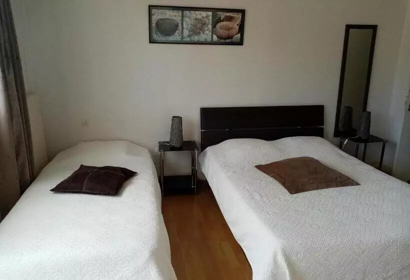 Hotelli Hôtel De La Poste