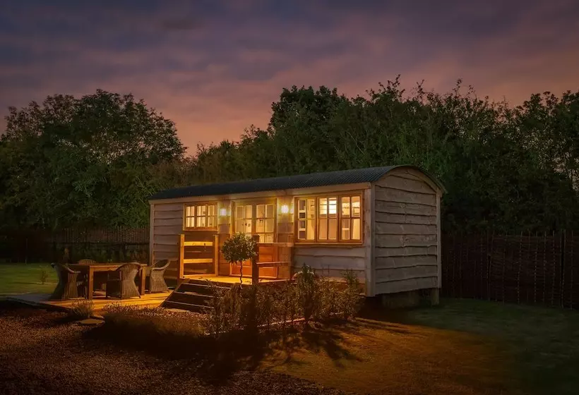 هتل روستایی The Shepherds Retreat
