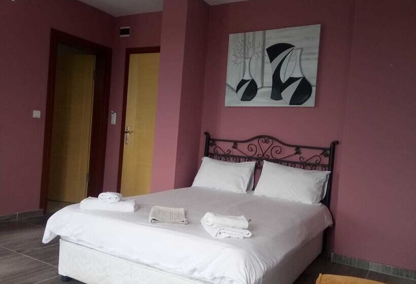 هتل Sea Port House