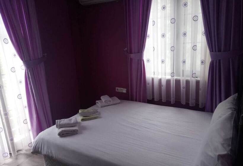 هتل Sea Port House