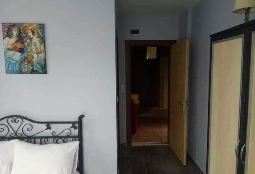 Hotelli Sea Port House