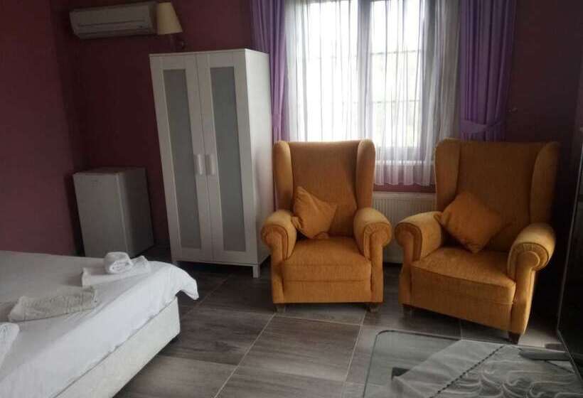 هتل Sea Port House