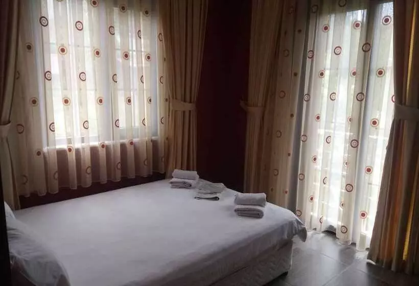 Hotelli Sea Port House