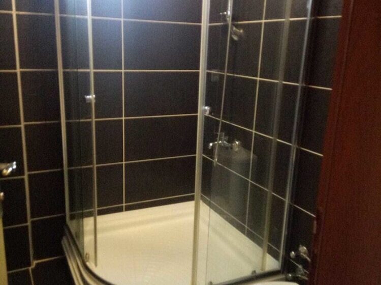 هتل Sea Port House