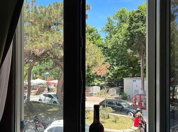Kırlı Pansiyon