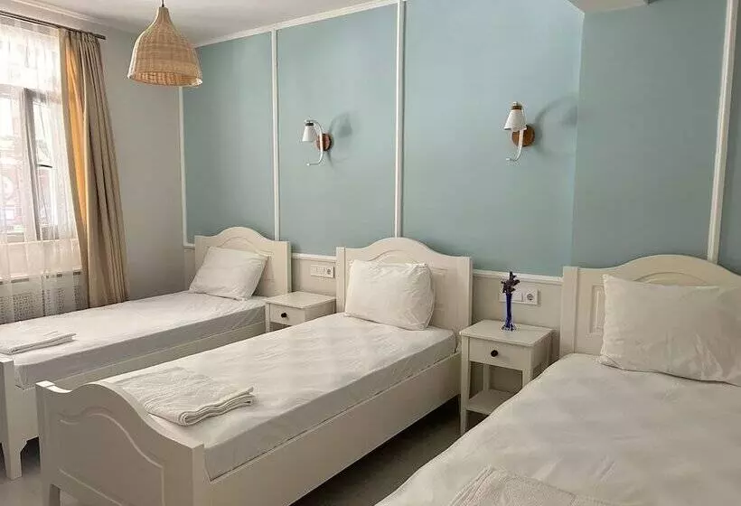 Kırlı Pansiyon