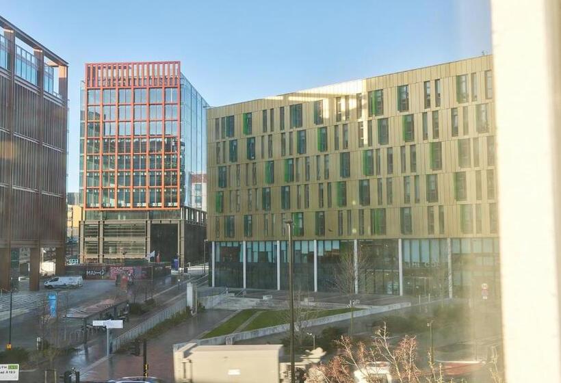 Magpie   Properties Unique