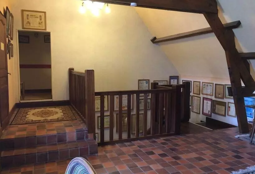 Majatalo La Noisetiere