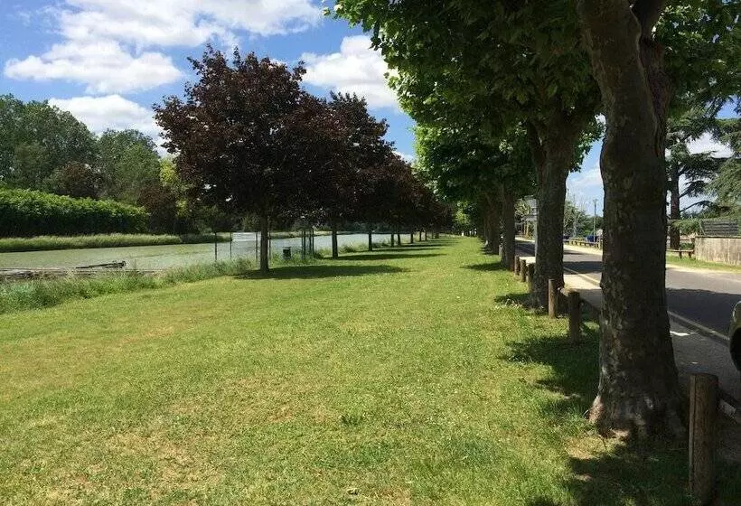 Majatalo La Noisetiere