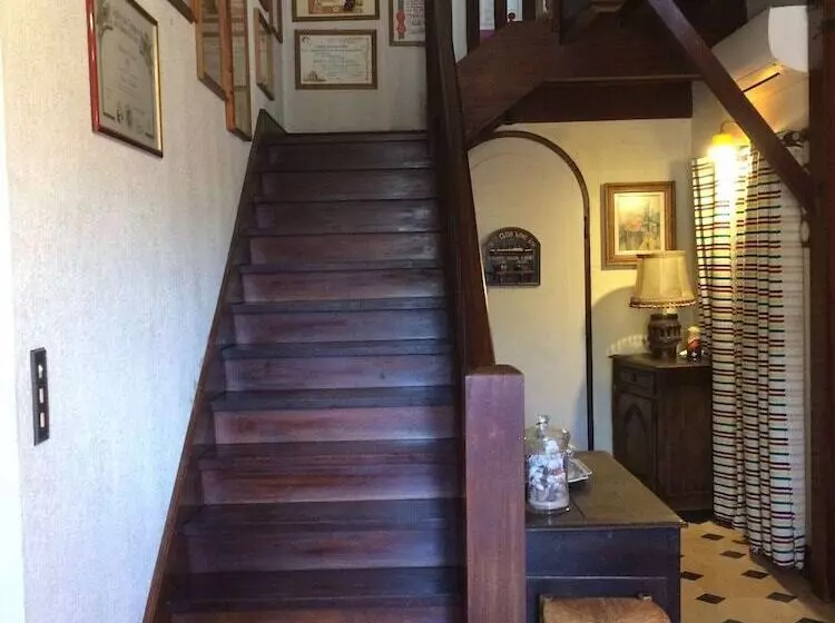 Majatalo La Noisetiere