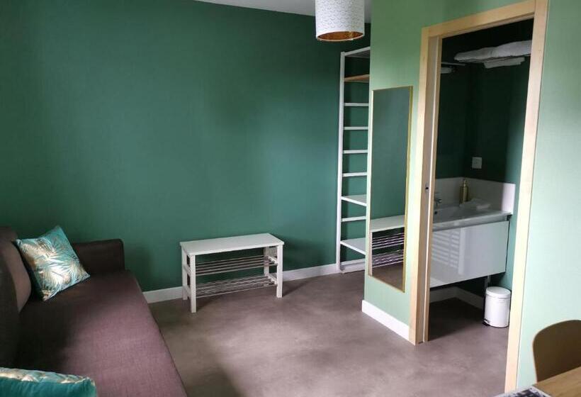 بنسيون Lamarck Guest