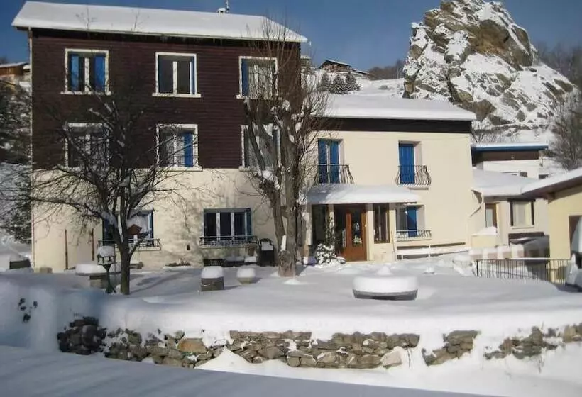 Majatalo Mouli Del Riu