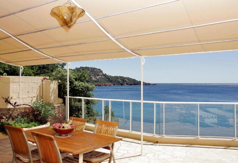 Villa With Private Beach  Villa Lou Cade