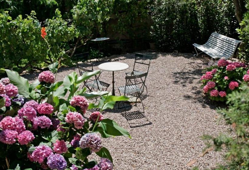 Villa With Private Beach  Villa Lou Cade