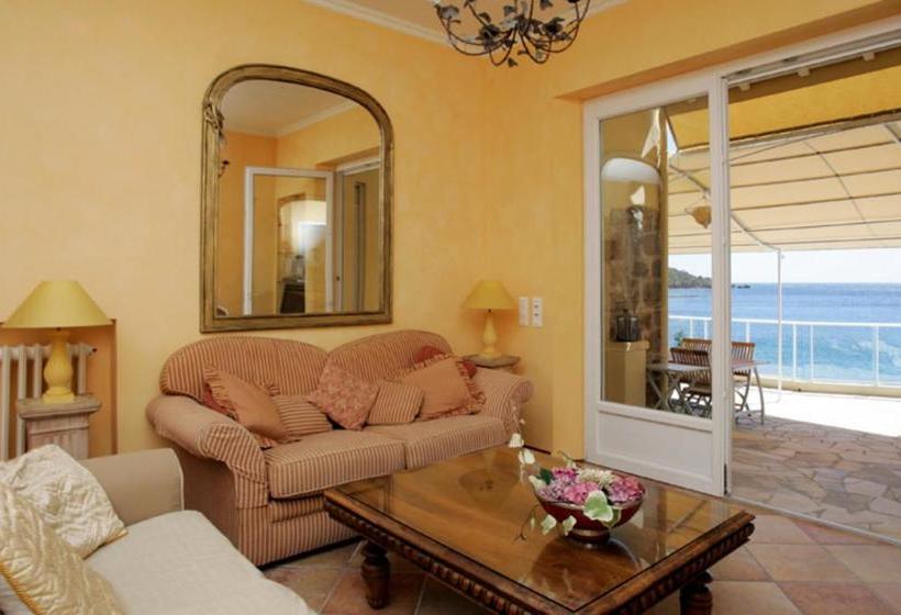 Villa With Private Beach  Villa Lou Cade