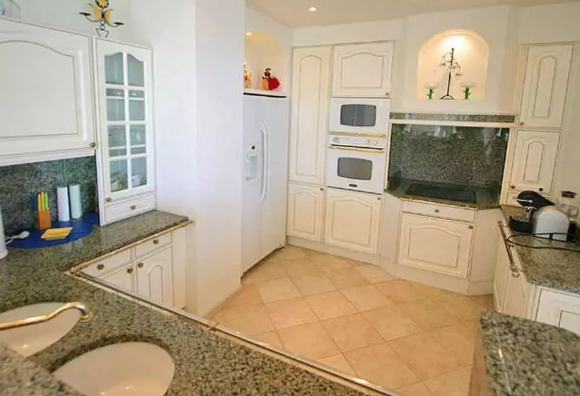 Villa Oneiro