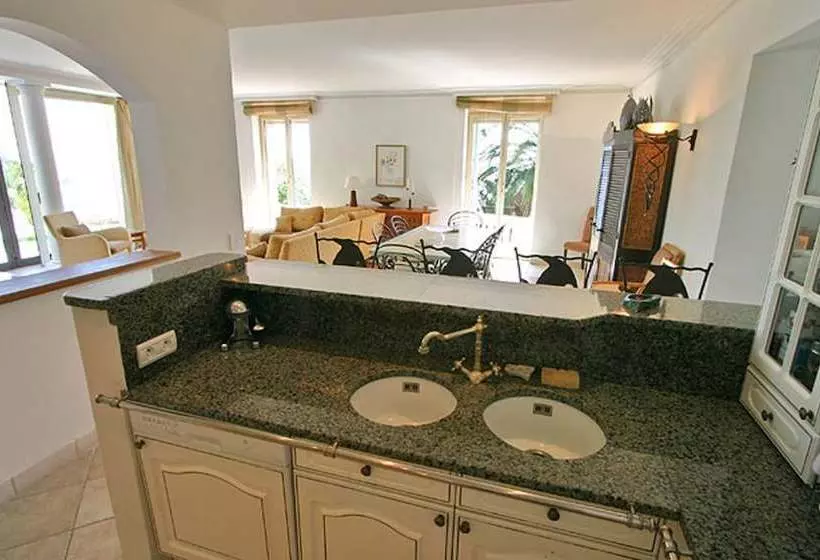 Villa Oneiro