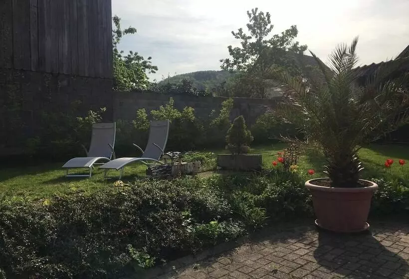 Aamiaismajoitus (B&B) Chambres Au Pied Du Haut Koenigsbourg