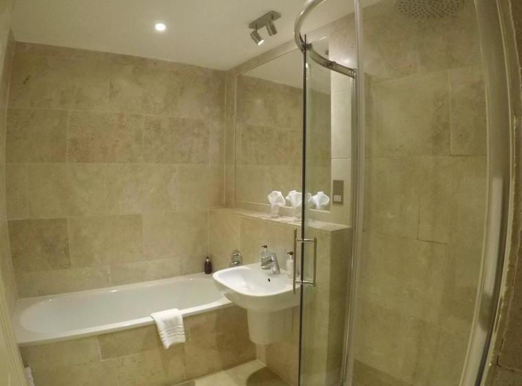 민박 Bath Paradise House