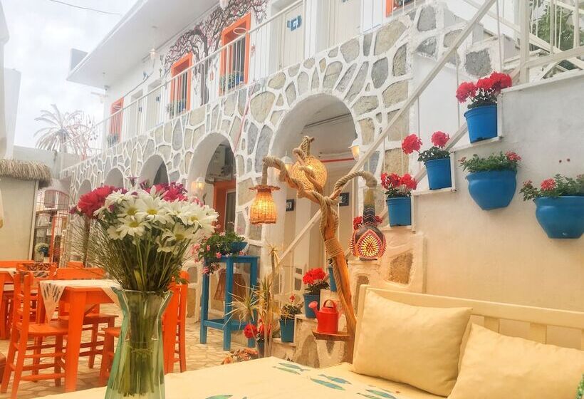 Aamiaismajoitus (B&B) Sade Butik Otel