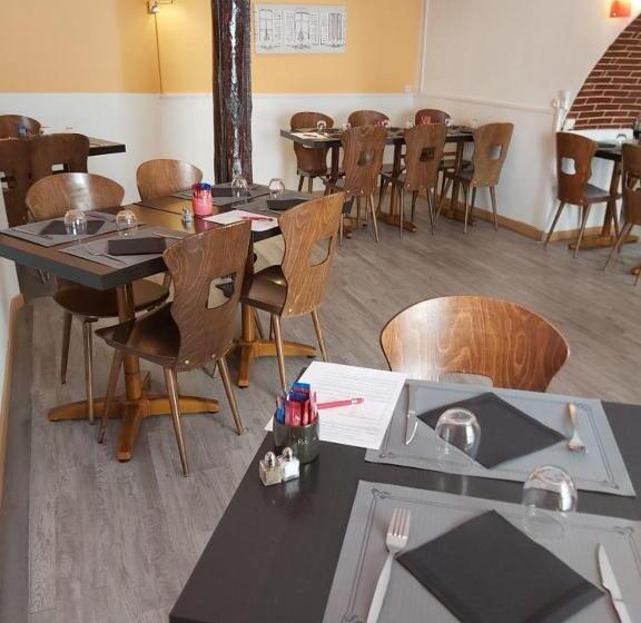 Отель La Chaumiere