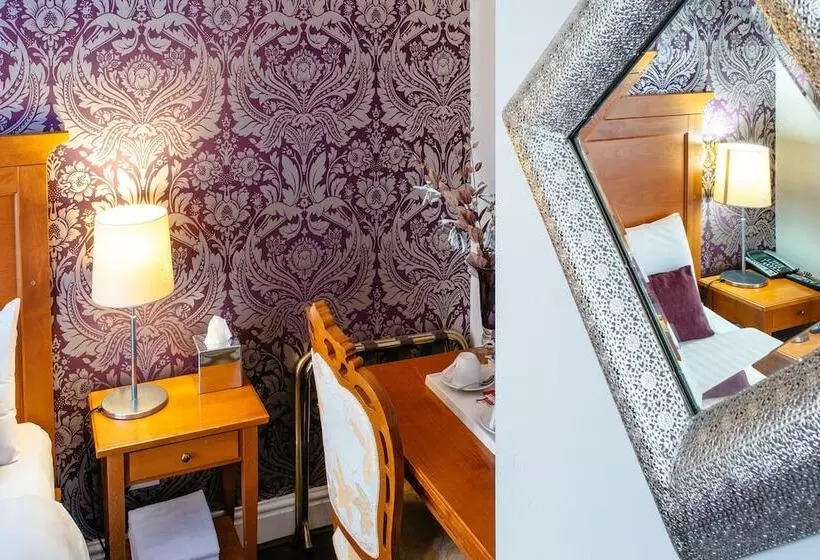 Hotelli Pymgate Lodge