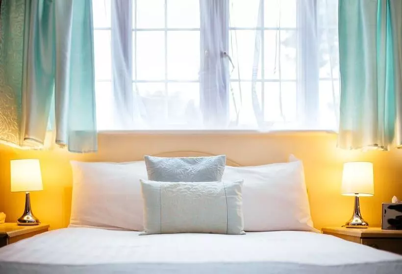 Hotelli Pymgate Lodge