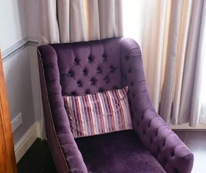 Hotelli Pymgate Lodge