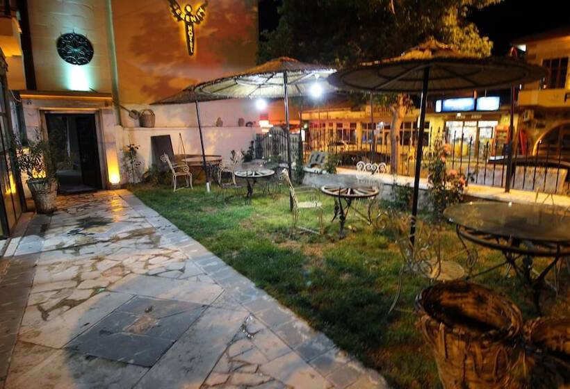 בית מלון כפרי Serenity Stone House