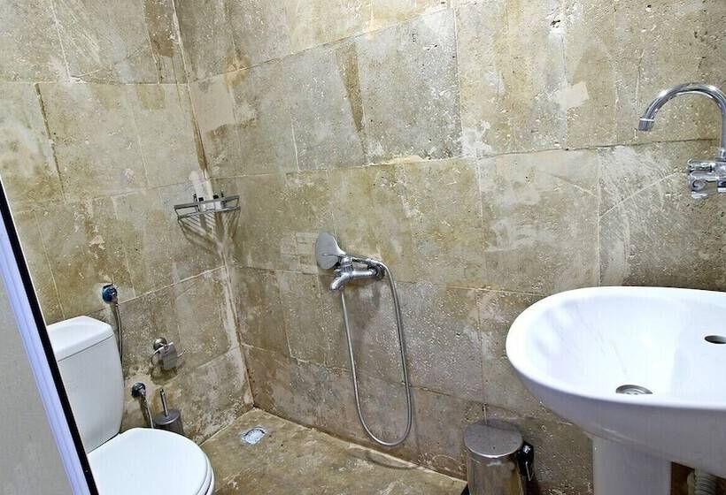 בית מלון כפרי Serenity Stone House