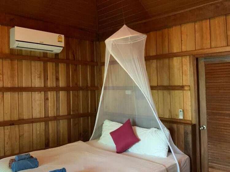 酒店 Thiw Son Beach Resort