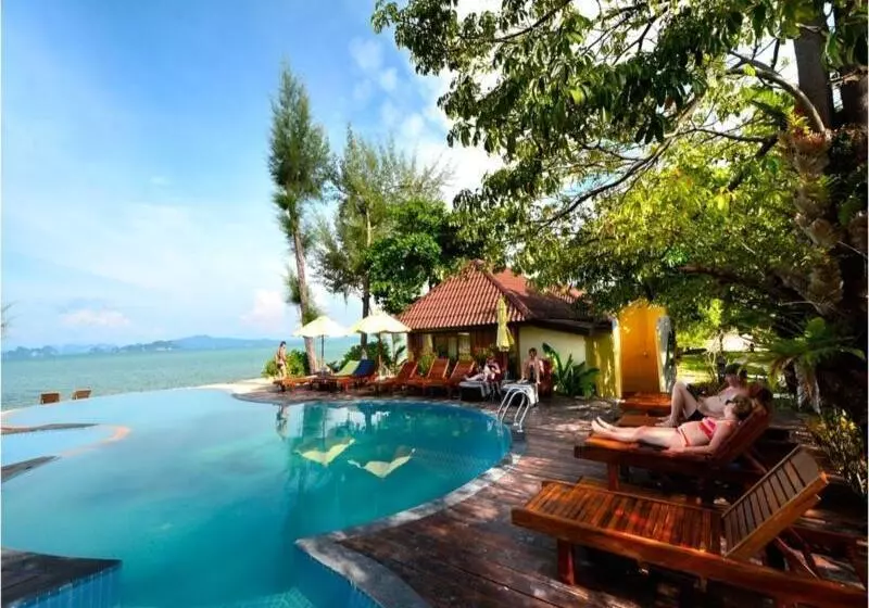 Hotelli Thiw Son Beach Resort