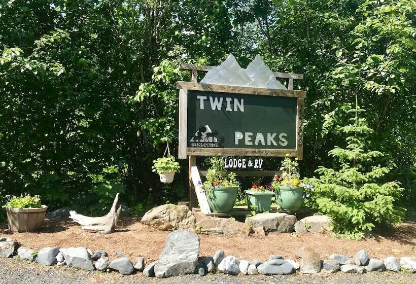 فندق Twin Peaks Lodge And Rv Park
