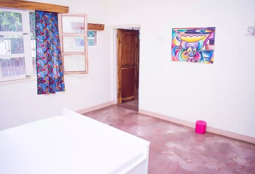Kilihomebase & Campsite  Hostel