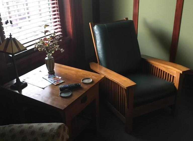 Main Street Bed & Breakfast