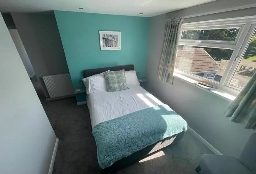 Majatalo Pen Mar Guest House