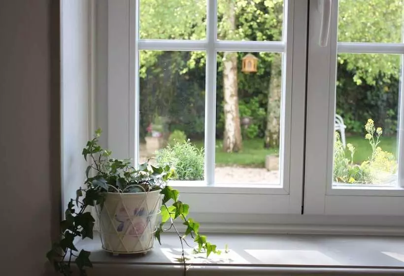 Aamiaismajoitus (B&B) Les Plumes