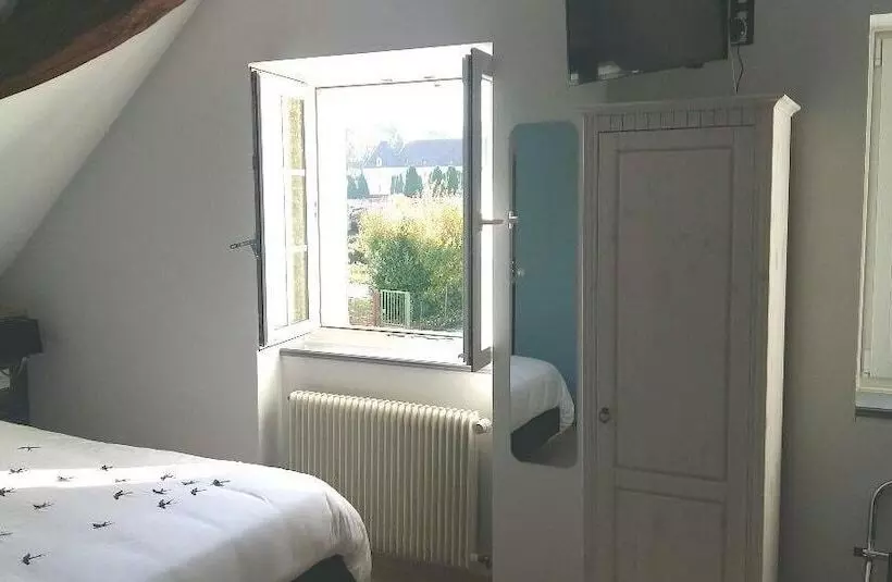 Aamiaismajoitus (B&B) Les Plumes