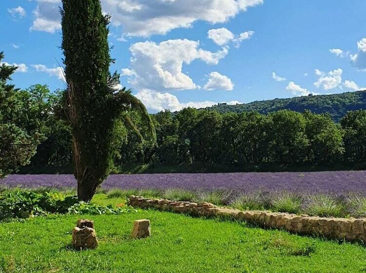 צימר Mas Les Echelettes