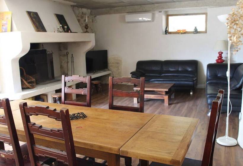 צימר Mas Les Echelettes