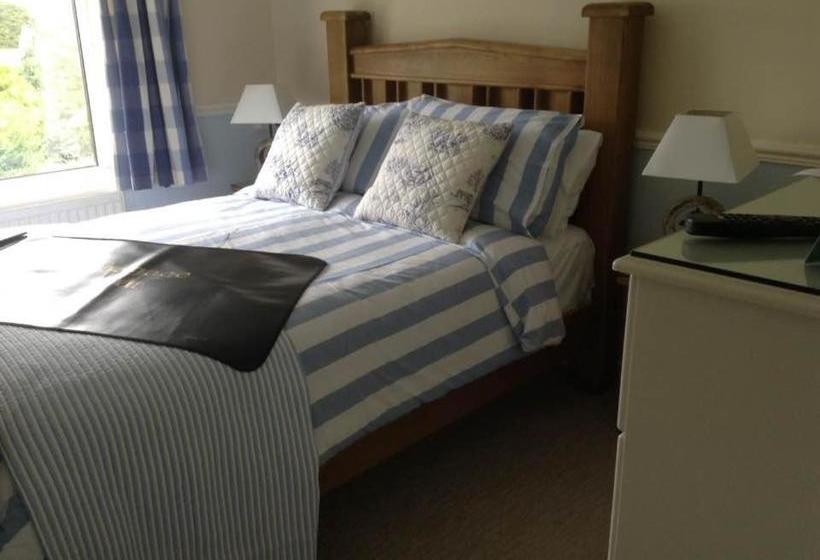 Bed and Breakfast The Gables Guest House